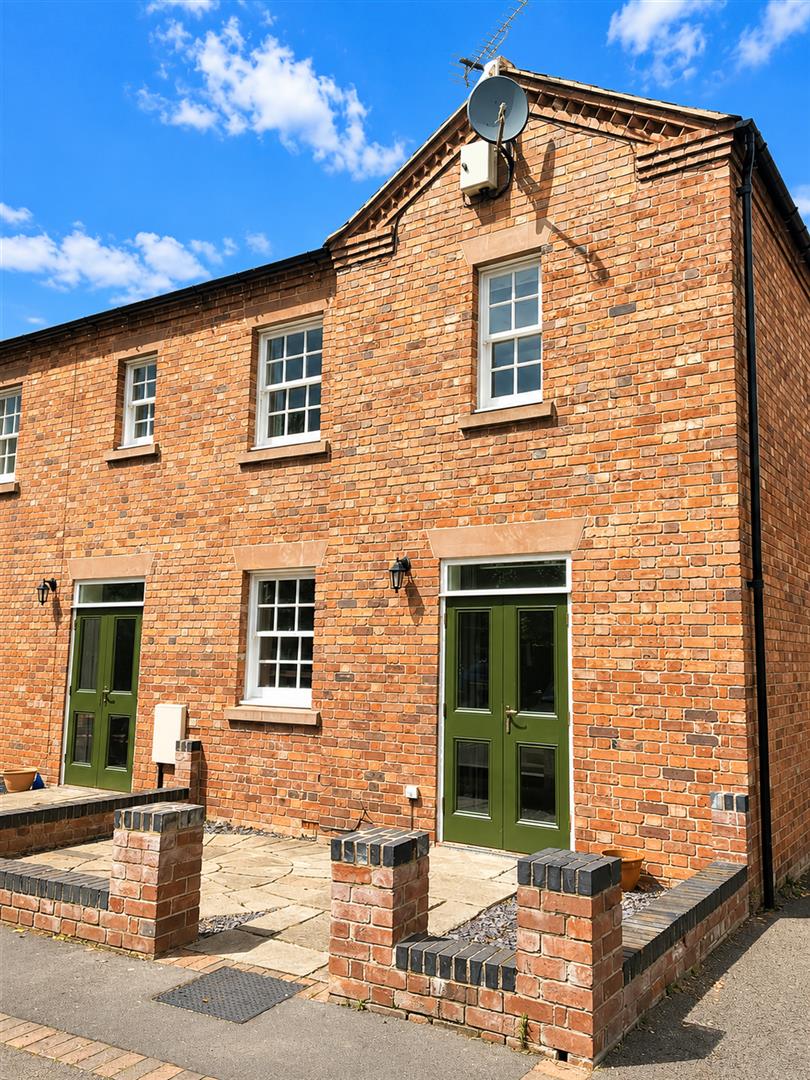 5 Nightingale Court Eyton Lane, Shrewsbury, SY4 2GB To Let
